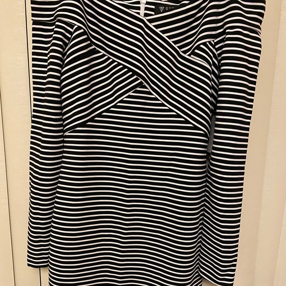 Guess Balck/white Dress Size 8